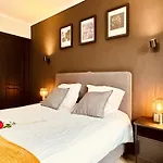 The Rose Suites